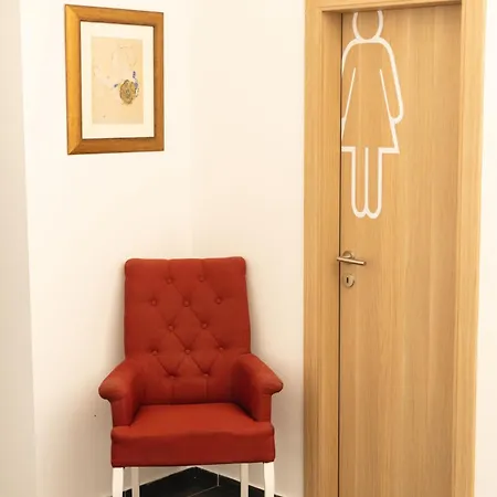 D8 فندق مبيت وإفطار 3*